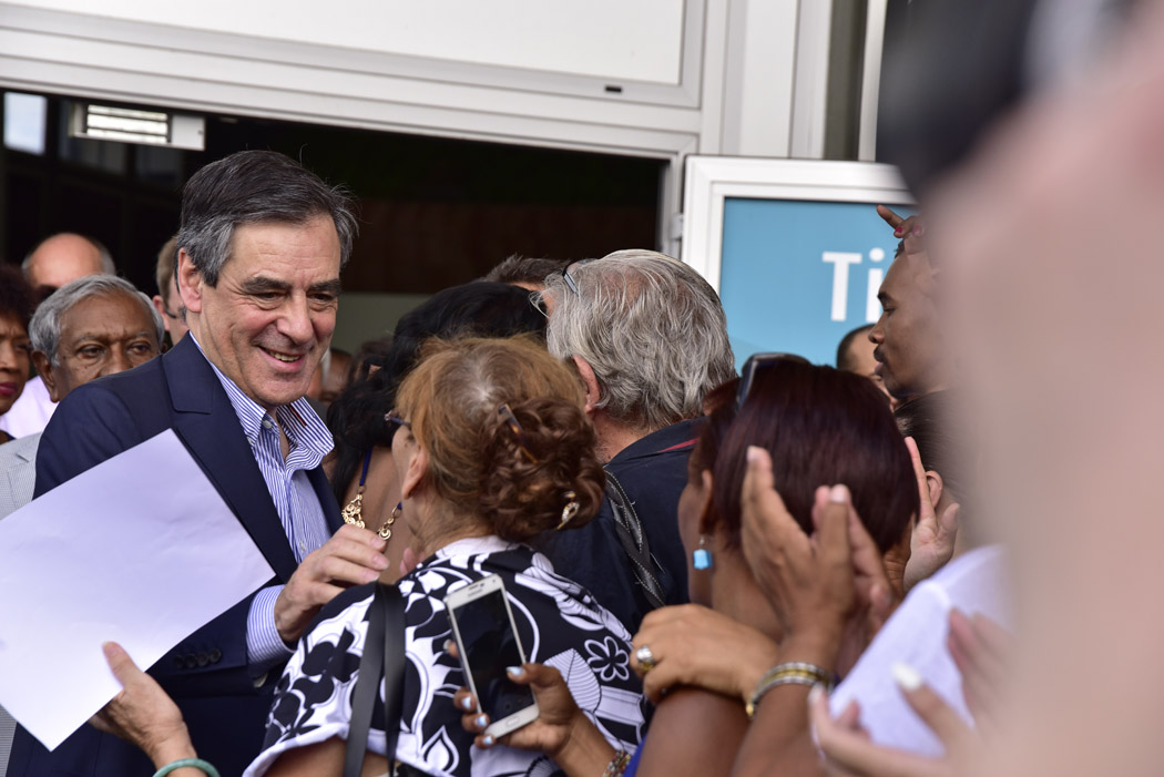 M. Fillon va s'entretenir avec les élus de droite et du centre de l'île. © Pierre Marchal