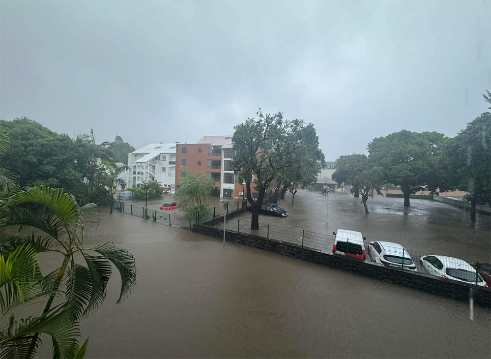 Retour en images du passage du cyclone Garance.